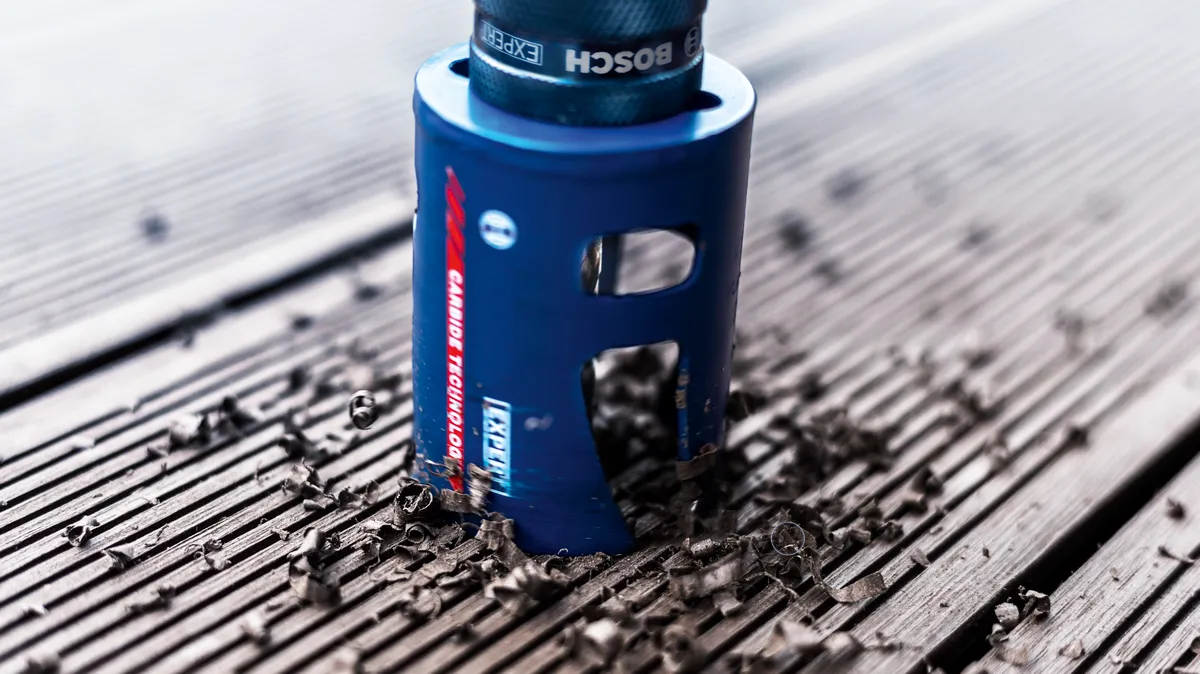 EXPERT Universal Hole Saw Set