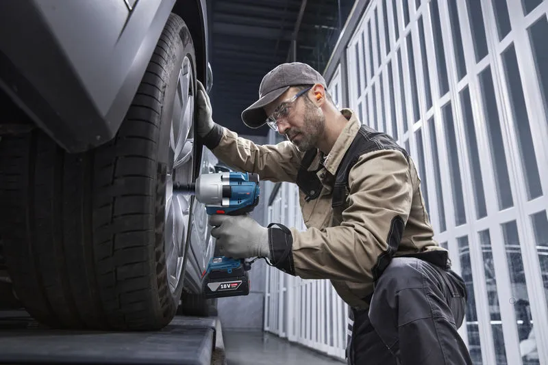 Cordless Impact Wrench GDS 18V-780 Professional