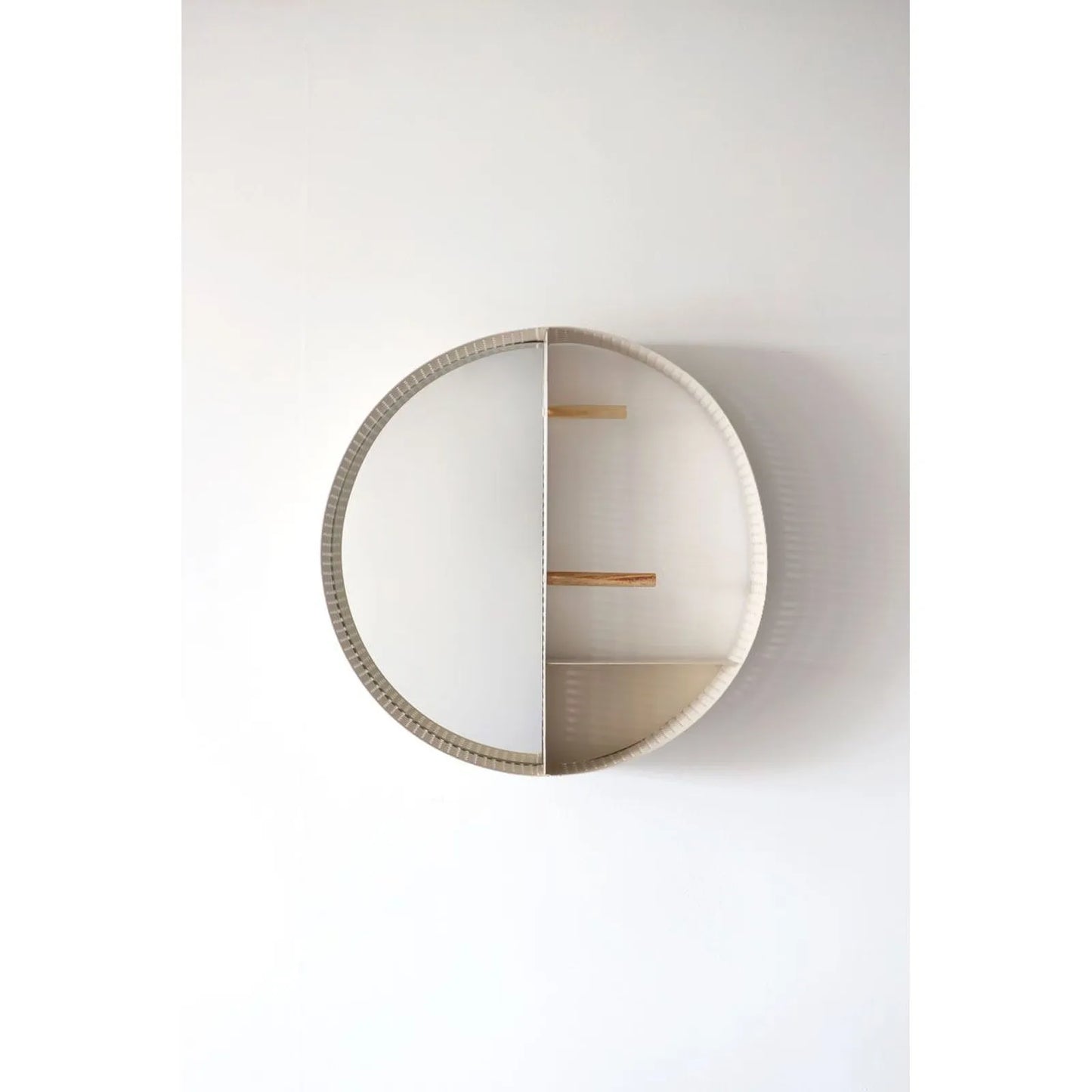 Round Metal Wall-Mounted Jewelry Box